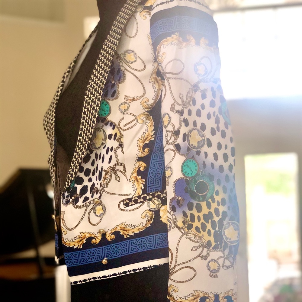 Baroque Print Lightweight Blazer - Picture 4 of 7